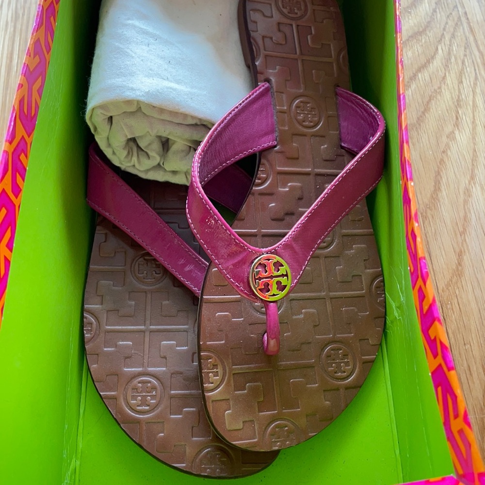 Pink Tory Burch Thora 2 with box and bag